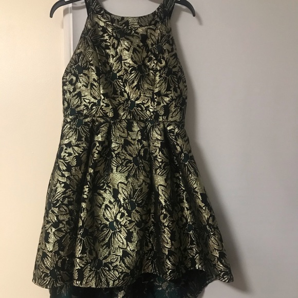 Sold - Picture 2 of 4